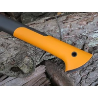 Fiskars X17 M Hasítófejsze (122463)