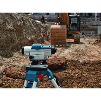 Bosch GOL 32 D Optikai szintező + BT 160 állvány + GR 500 mérőléc (06159940AX)