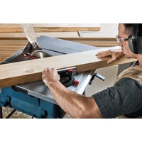 BOSCH GTS 245 Asztali körfűrész (0601B45000)