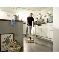 Karcher FC 7 Cordless Padlótisztító (1.055-730.0)