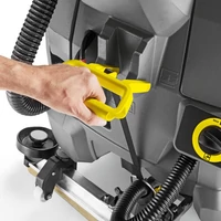 Karcher BD 43/25 C Classic Bp pact  80Ah Li+FC súroló-szívógép (1.515-409.0) 