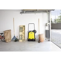 Karcher S 4 seprőgép (1.766-320.0)